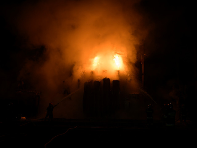 VIDEO: Mohutný hřib z exploze. Ukrajinci v posledních dnech zasáhli několik ruských skladů zbraní