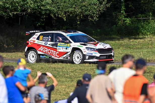 

Kopecký ovládl počtvrté Rallye Pačejov, šampion Stříteský byl druhý

