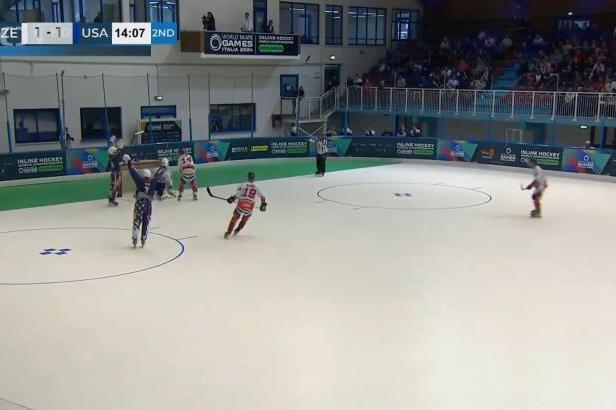 

Zlatý hattrick českým in-line hokejistům zkazili Američané

