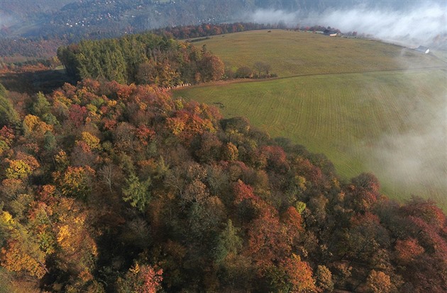 Slunce vystřídají přeháňky. O víkendu do Česka dorazí první mrazíky