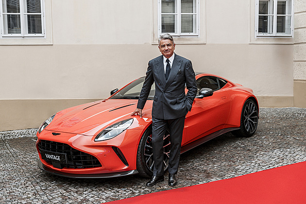 V obrodě Aston Martinu je i česká kapitola. Chce klienty i inženýry Ferrari