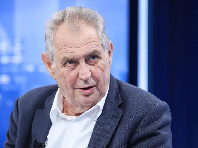 „Jako zbabělec.“ Zeman zkritizoval jednání premiéra Fialy při odvolání Bartoše