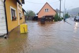 Odškrtávali jsme čísla na mapě. Někteří neodešli, dokud neměli vodu u vchodu, popisuje šéf hasičů