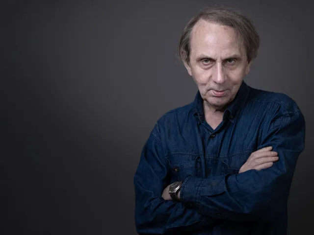 Je Michel Houellebecq proruský šváb?