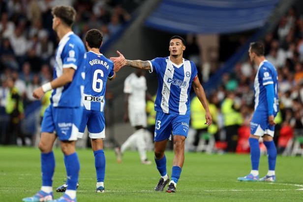 

Getafe poprvé v lize bere tři body, porazilo Alavés

