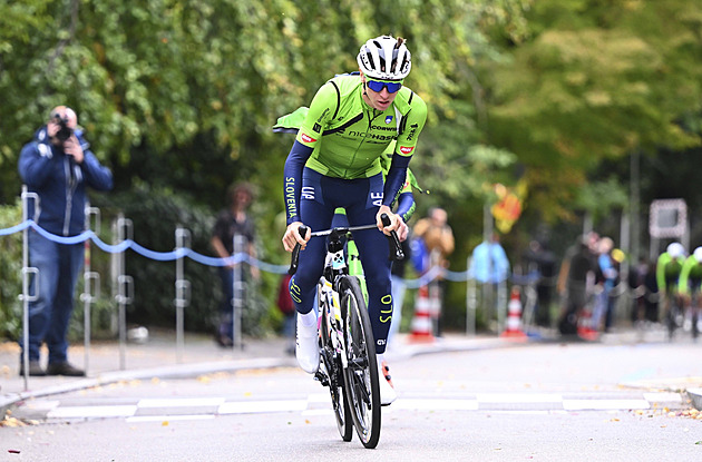 ONLINE: Pogačar, Evenepoel nebo někdo jiný? Cyklisté jedou o světové zlato