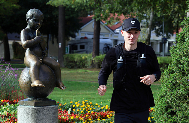 Napříč republikou za týden. Běžec chce podpořit lidi s fenylketonurií