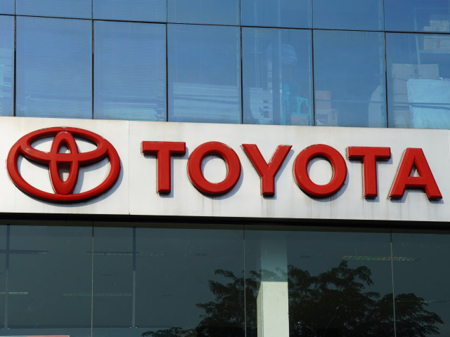 I Toyota. Automobilový gigant se začíná odvracet od ideologie LGBTQ+