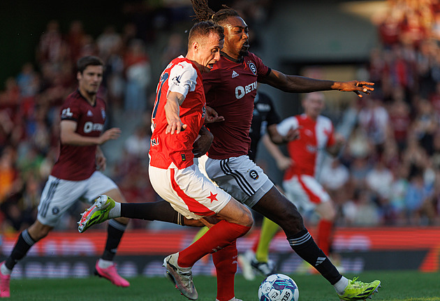 ONLINE: Slavia - Sparta, hrají Bořil, Chorý i Chytil. Hosté s Krasniqim