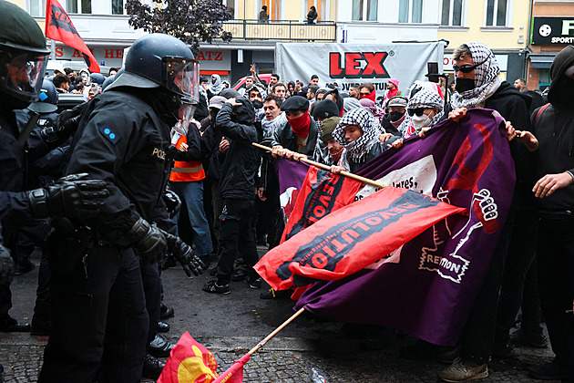 ANALÝZA: Antisemitských útoků přibývá. Proč teď evropská srdce bijí s Hamásem