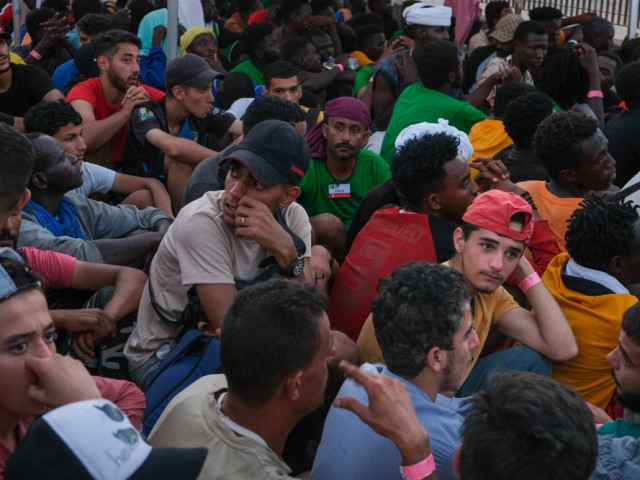 Sedmnáct evropských zemí žádá EK o rychlé a důsledné deportace migrantů