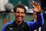 Rafa byl skvělý ve všech ohledech. Náš sport ohromně obohatil, reaguje Federer na Nadalův konec kariéry