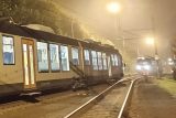 Ve Mstěticích u Prahy vjely dva vlaky na stejnou kolej, zastavily desítky metrů od sebe