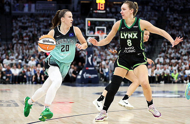 K titulu ve WNBA mají blíž basketbalistky New Yorku. Rozhodly sekundu před koncem