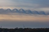 Mraky jako mořské vlny. Středočeši mohli na obloze pozorovat vzácný úkaz, uvedli meteorologové