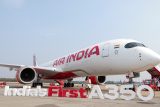 Místo Chicaga osada rybářů u polárního kruhu. Kvůli hrozbám bombou měnila trasu stovka letů Air India