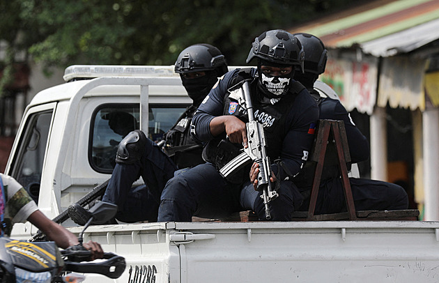 Šíří se teror a strach. Gangy na Haiti chtějí zachvátit další oblasti