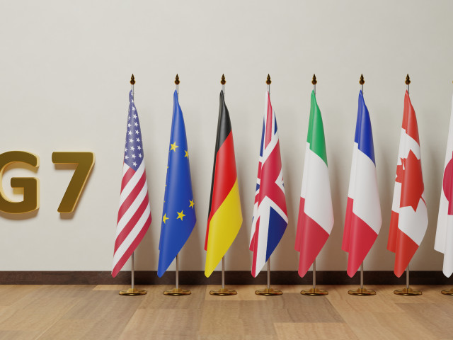 Země G7 chtějí půjčit bilion korun Ukrajině. Uhradí to výnosy z ruských aktiv?