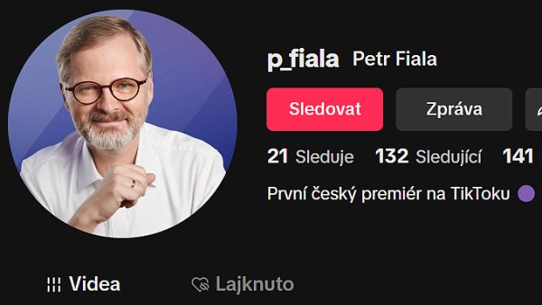 Premiér Fiala má nově oficiální profil na TikToku, chce komunikovat odlehčeně. V prvním příspěvku si obléká sako