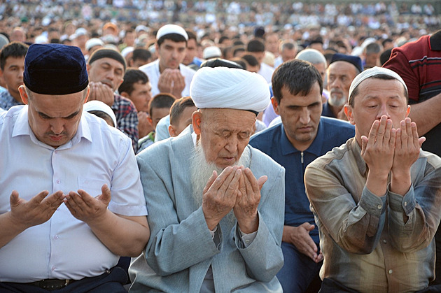 Uzbekistán vytáhl do boje proti vousáčům, režim se bojí radikálního islámu