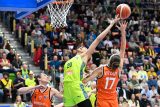 Basketbalisty USK Praha nezvládly závěr duelu proti Valencii. Španělskému celku podlehly 64:67