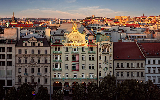 Kdysi hotel Šroubek, teď W Prague. Secesní klenot Václaváku ožívá. Nahlédněte