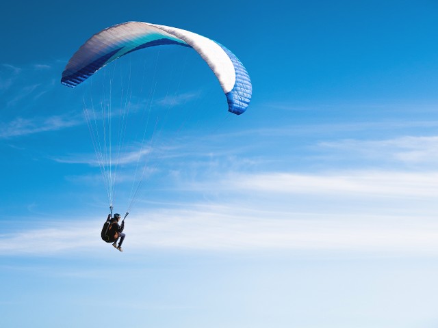 Před světovým pohárem v paraglidingu v Indii zemřela Češka