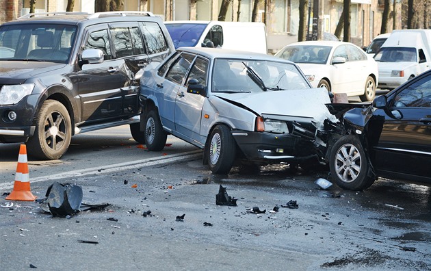 V říjnu zemřelo na silnicích 45 lidí, o šestadvacet méně než vloni