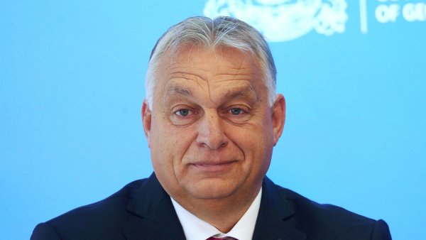 Průzkum: Slováci nejvíce důvěřují Pavlovi a Orbánovi