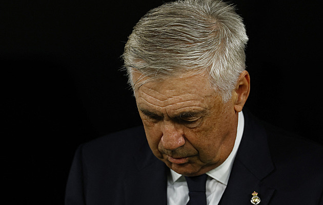 Na Real pískají, mluví se o krizi. Ve hře nám chybí řád, zlobí se Ancelotti