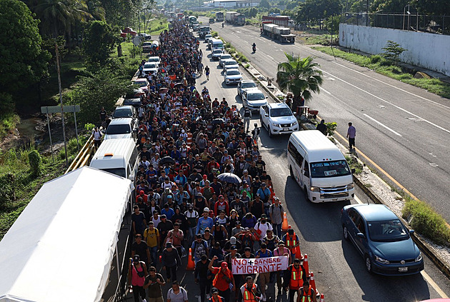 Do USA zamíří masy migrantů. Pokusí se tam dostat dřív, než Trump převezme moc