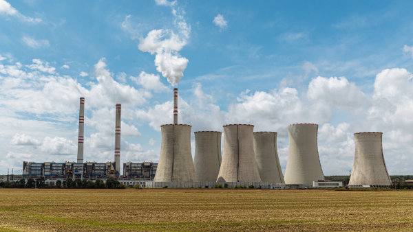 Zvraty v energetickém zákoně: dotace pro uhlí zatím nebudou a hnutí ANO se postavilo za solárníky