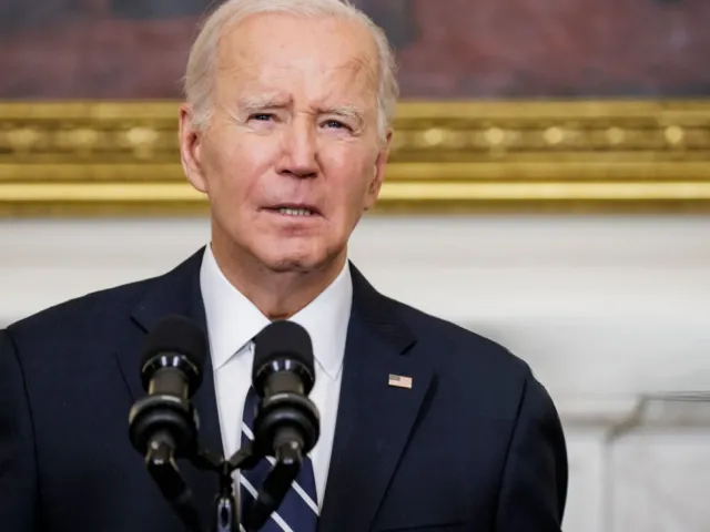 Změna strategie: Biden po volbách povolil Američanům opravovat vojenskou techniku přímo na Ukrajině