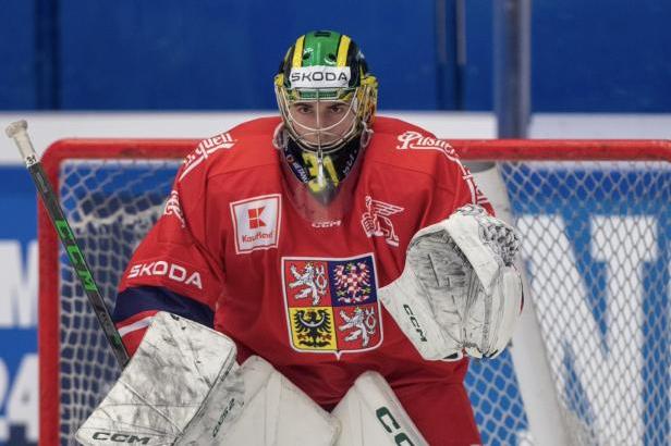 

ŽIVĚ: Euro Hockey Tour Finsko – Česko. Chytá Málek

