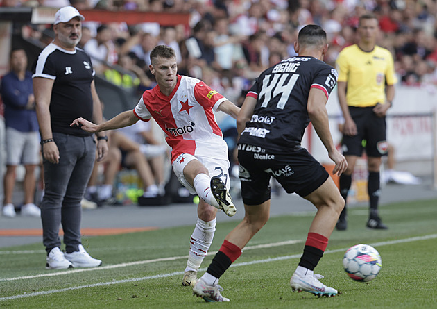 ONLINE: Slavia - Karviná, domácí s Chaloupkem, od začátku hraje Douděra