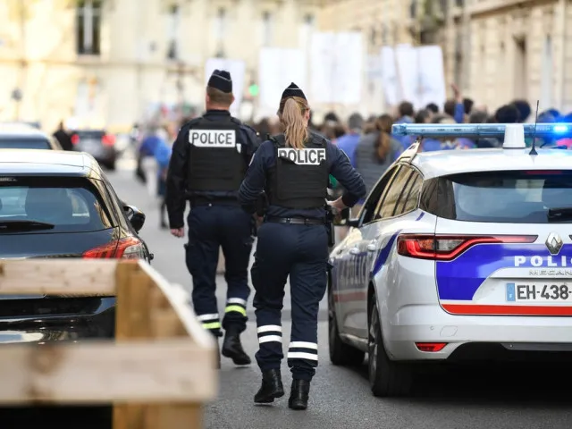 Paříž je ve střehu kvůli fotbalu s Izraelem. V akci budou tisíce policistů