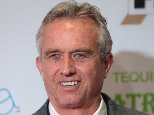 Ministrem zdravotnictví USA má být Robert F. Kennedy jr. Nepřítel očkování