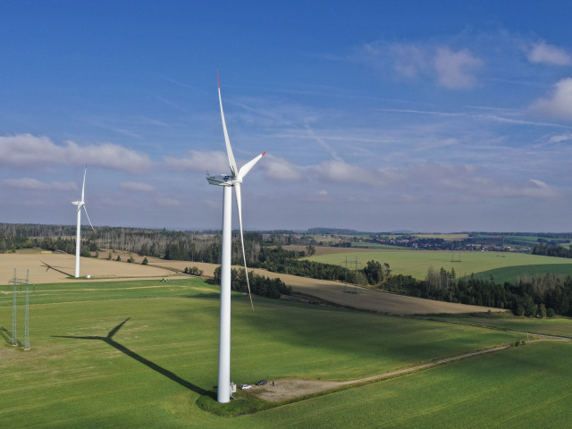 Stát chce do roku 2030 postavit 240 nových větrníků. Energie z větru by tak překonala výkon Dukovan