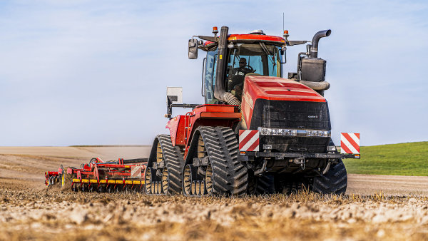 Další farma ze Svitavska směřuje k Tesařovi. Miliardář z energetiky opět posílil v zemědělství