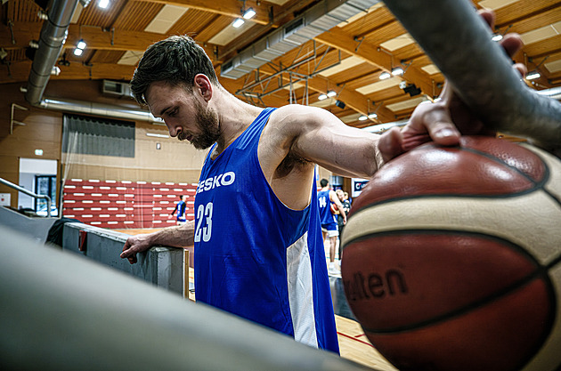 Agent James, kterého si najali Češi. Kárník tuší, jak se přiblížit EuroBasketu