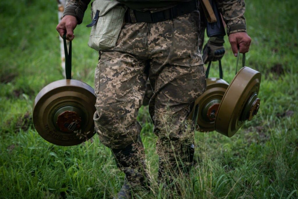 „Duch minulosti“, který může rozhodovat o průběhu bitvy. Ukrajinští vojáci vítají americké rozhodnutí