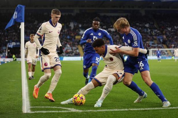 

Chelsea prolomila remízovou kletbu, Leicester porazila 2:1

