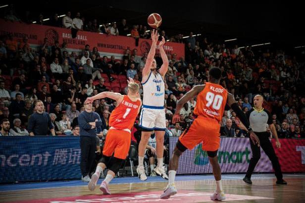 

Češi si na letenku na Eurobasket musí ještě počkat, odvetu v Haagu prohráli

