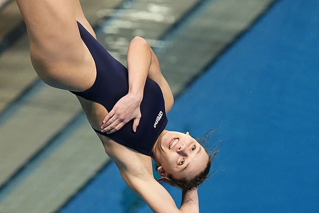 První juniorská medaile ve skocích do vody. Jelínková si z MS veze bronz