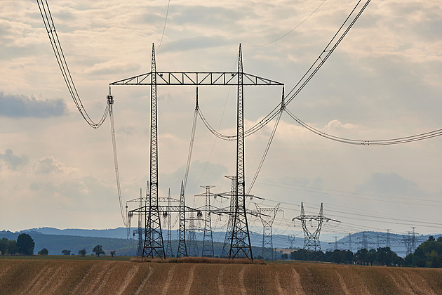 OBRAZEM: Mačka, Jedle, Mercedes. Vyznáte se ve stožárech elektrického vedení?