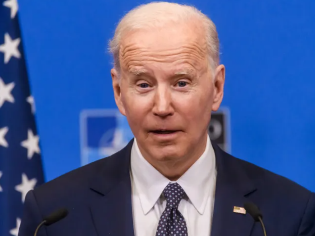 Co se Joe Biden snaží zakrýt milostí pro svého syna