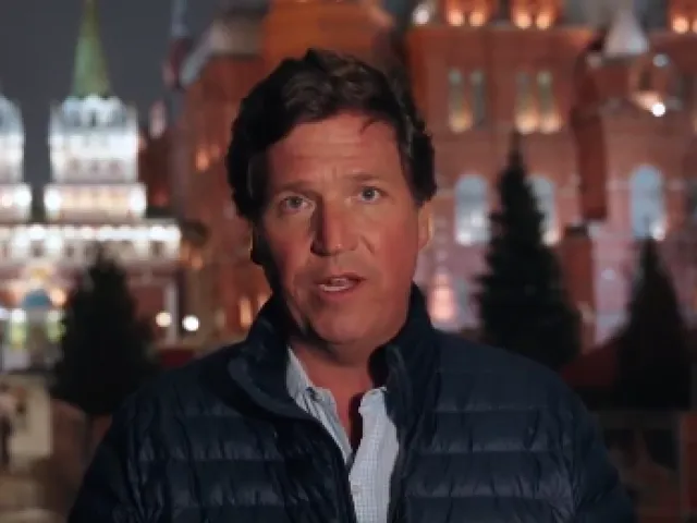 Tucker Carlson znovu navštívil Moskvu. Povídal si s Lavrovem