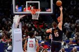 Jokič zapsal 56 bodů, Denver přesto padl. Cleveland si upevnil vedení v tabulce NBA výhrou nad Charlotte