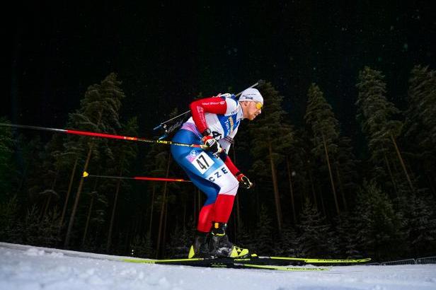 

Sestřih hromadného závodu biatlonistů v Kontiolahti

