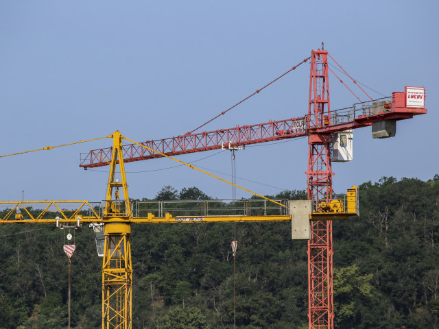 Úřady budou moci ještě tři roky používat starou verzi stavebního systému